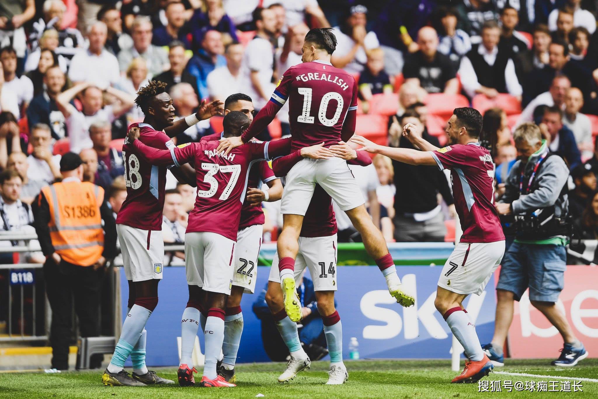 阿纳托利硬拉训练方法